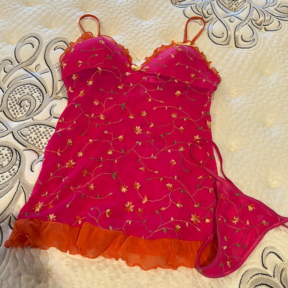 Victorias Secret Intimate Sleepwear
